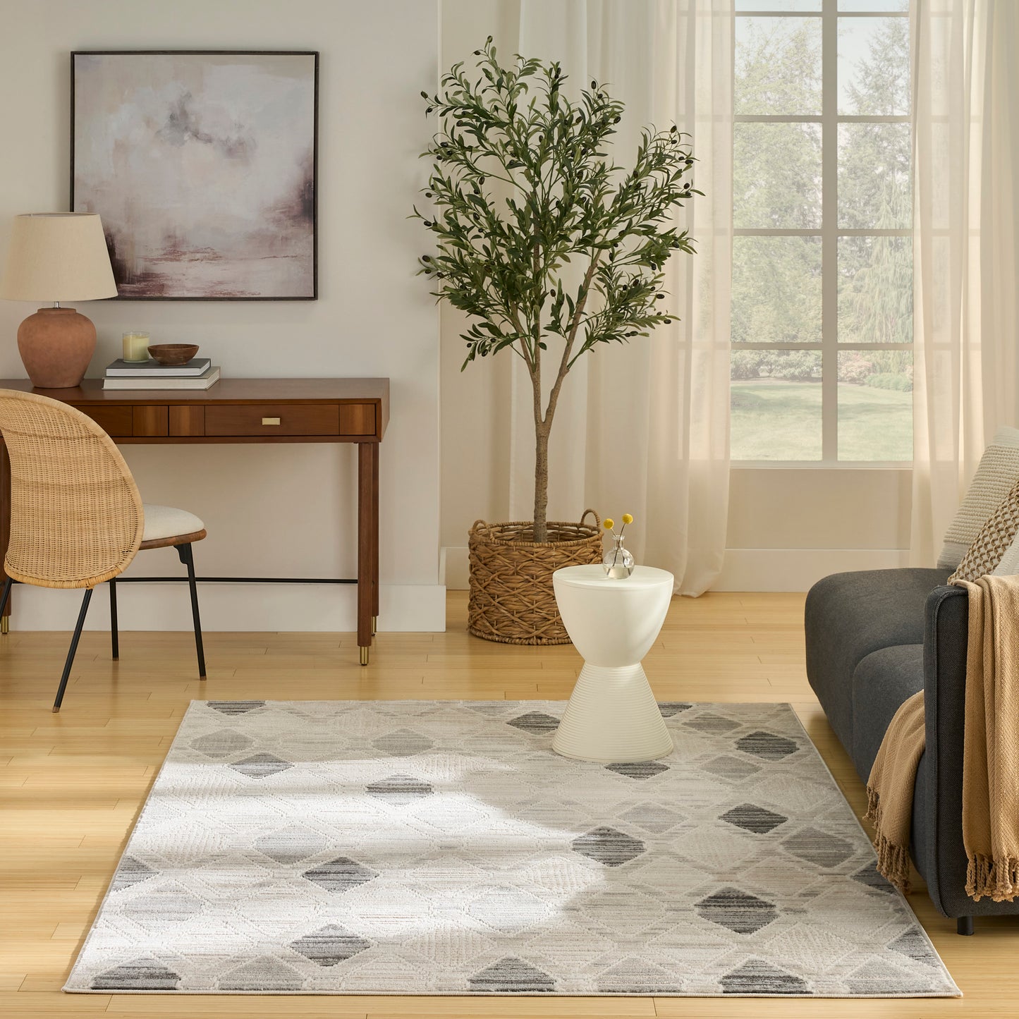 Nourison Serenity Home 6' x 9' Beige Grey Modern Indoor Rug