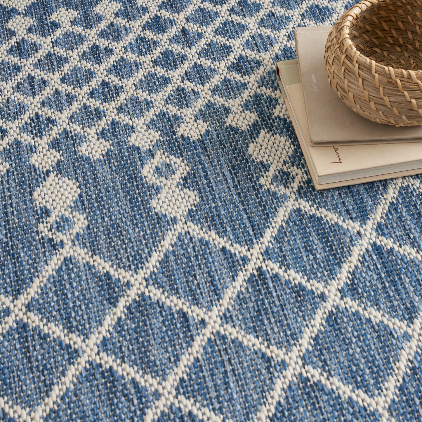 Nourison Positano 4' x 6' Navy Blue Modern Rug