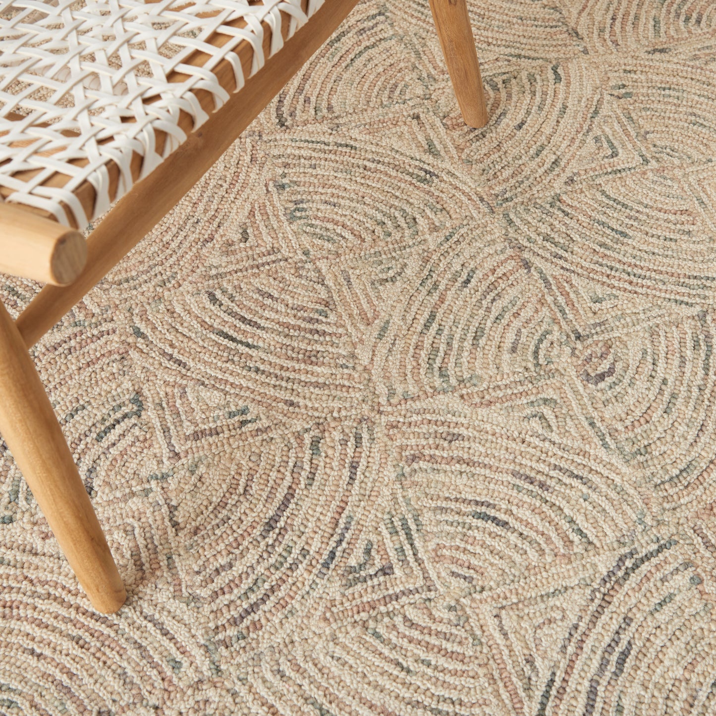 Nourison Interlock 3'9" x 5'9" Ivory/Multi Modern Indoor Rug