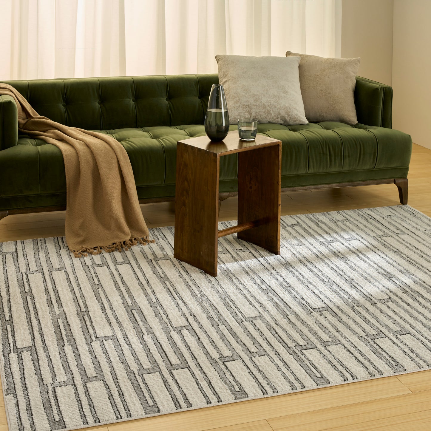 Nourison Nordic 5' x 7' Ivory Grey Scandinavian Indoor Rug