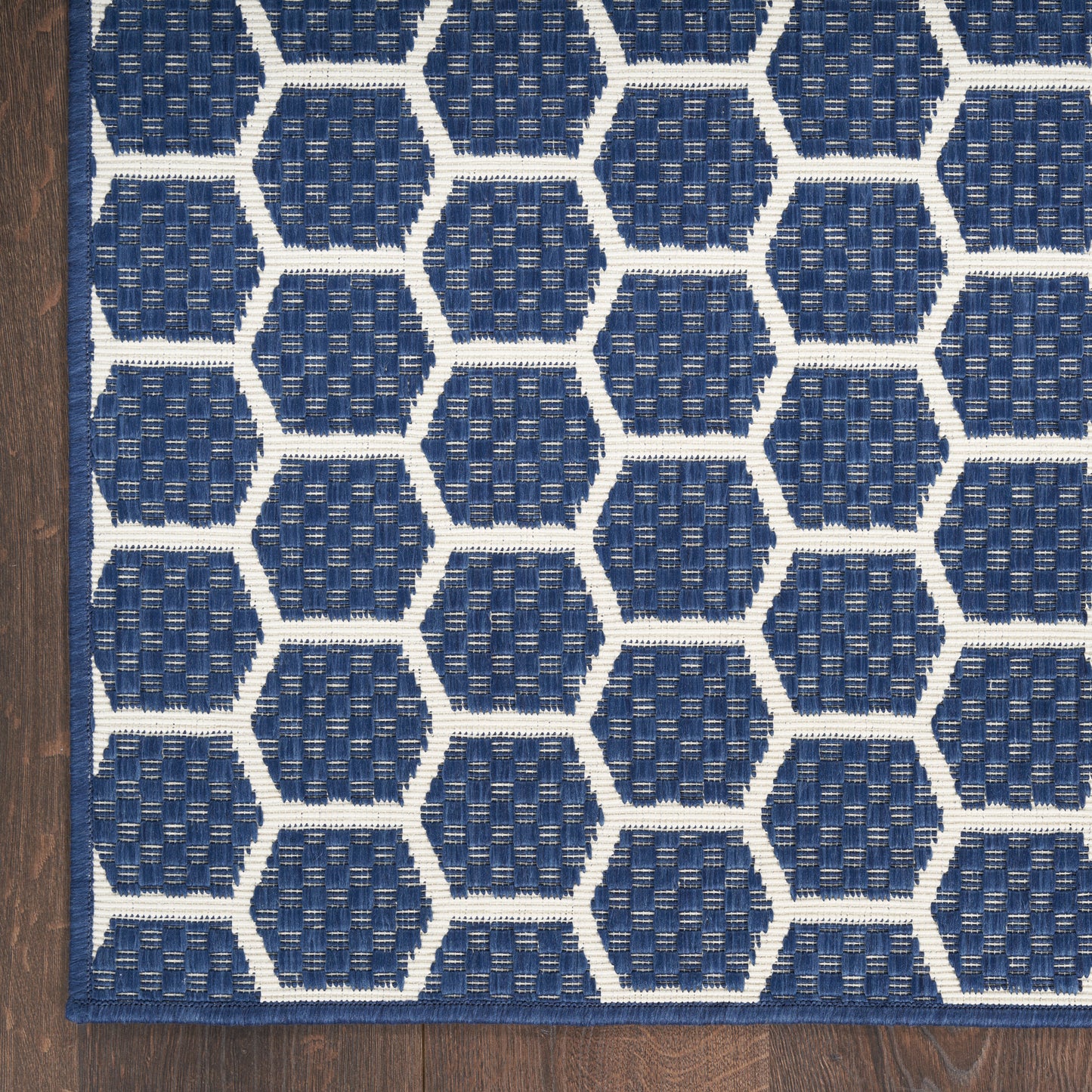 Nourison Twist Reversible 5' x 7' Navy Modern Rug