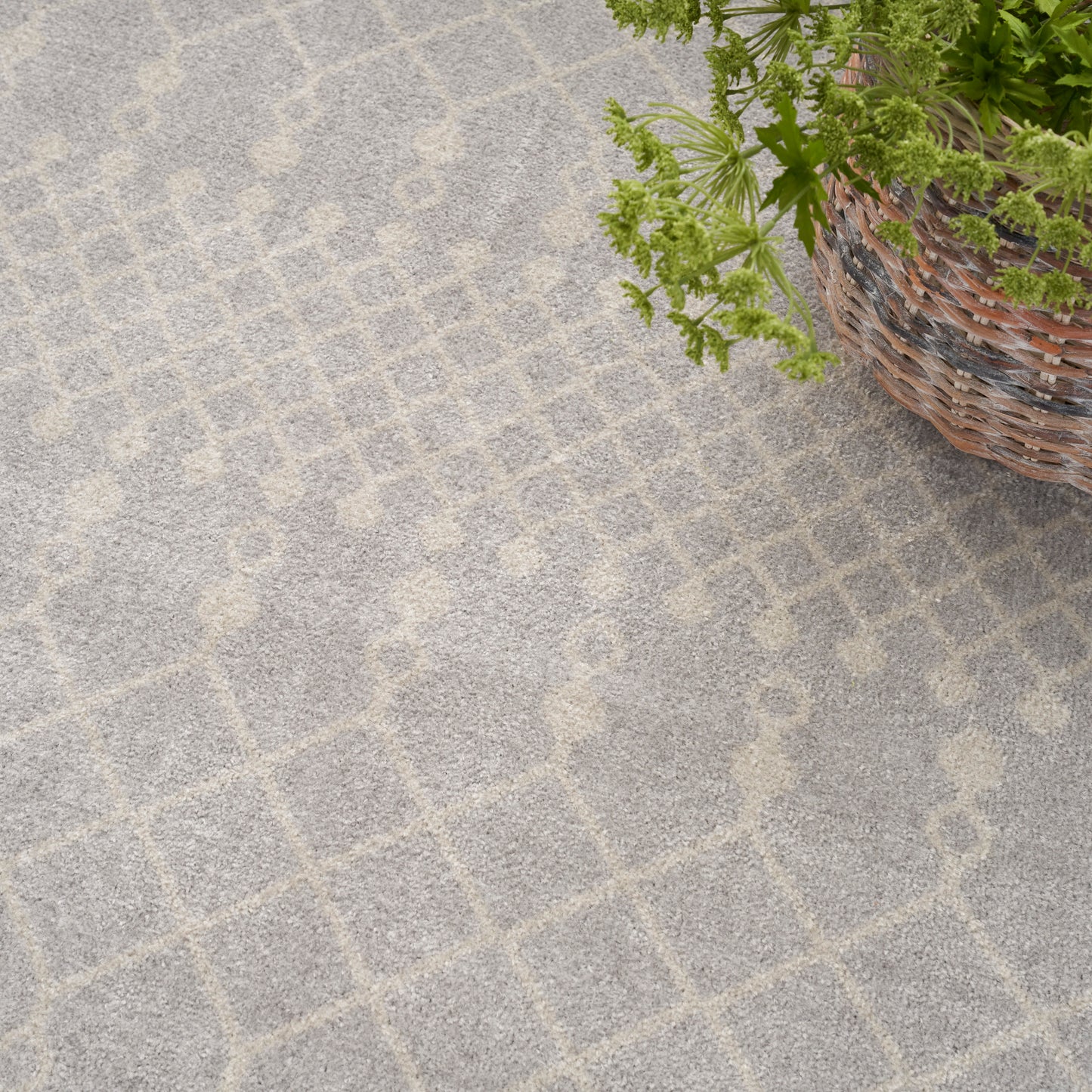 Nourison Astra Machine Washable 6'7" x 9' Grey Bohemian Indoor Rug