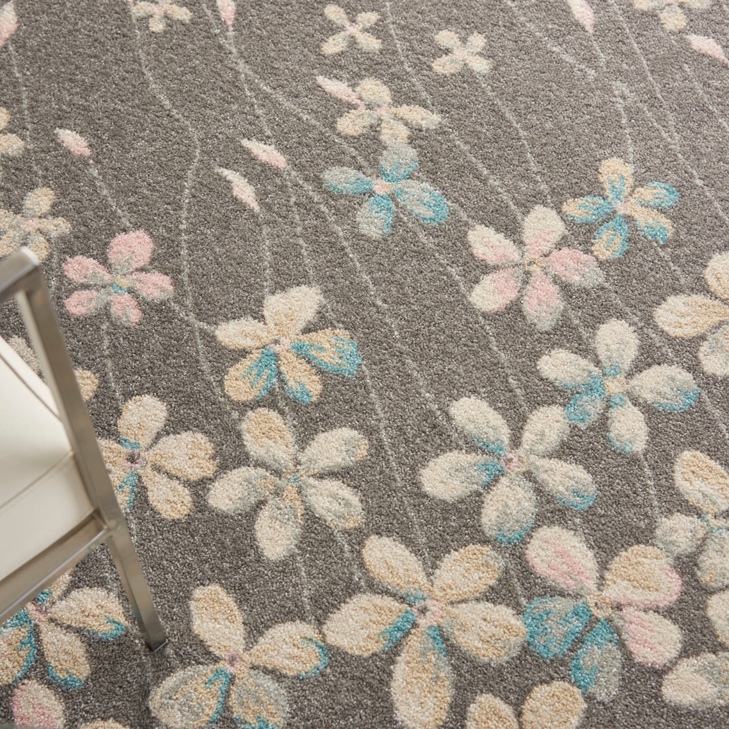 Nourison Tranquil 4' x 6' Grey Beige Contemporary Indoor Rug