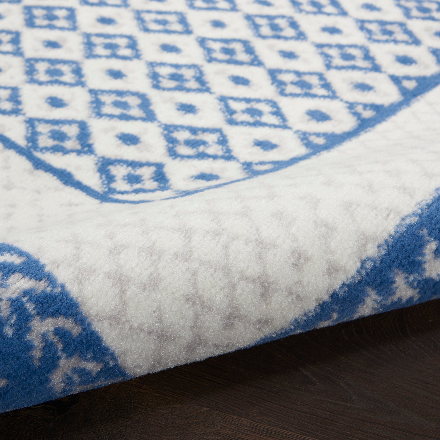 Nourison Whimsicle 5' x Round Ivory Blue Farmhouse Indoor Rug