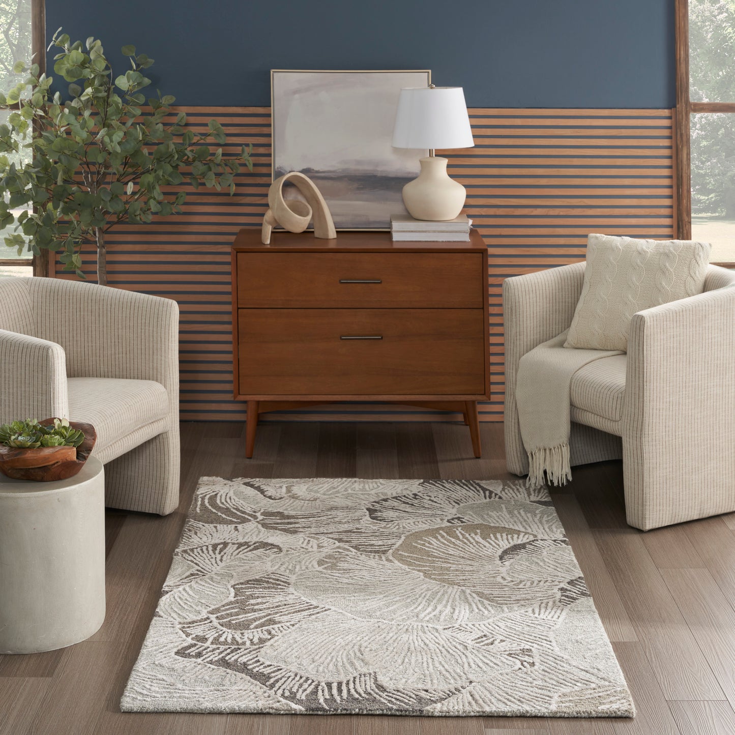 Nourison Avra 3'9" x 5'9" Grey Modern Indoor Rug