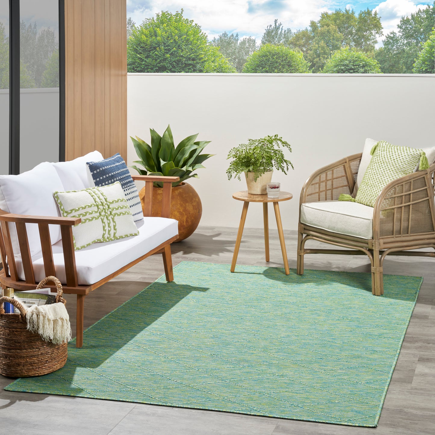 Nourison Washable Solutions 6' x 9' Blue/Green Modern Rug