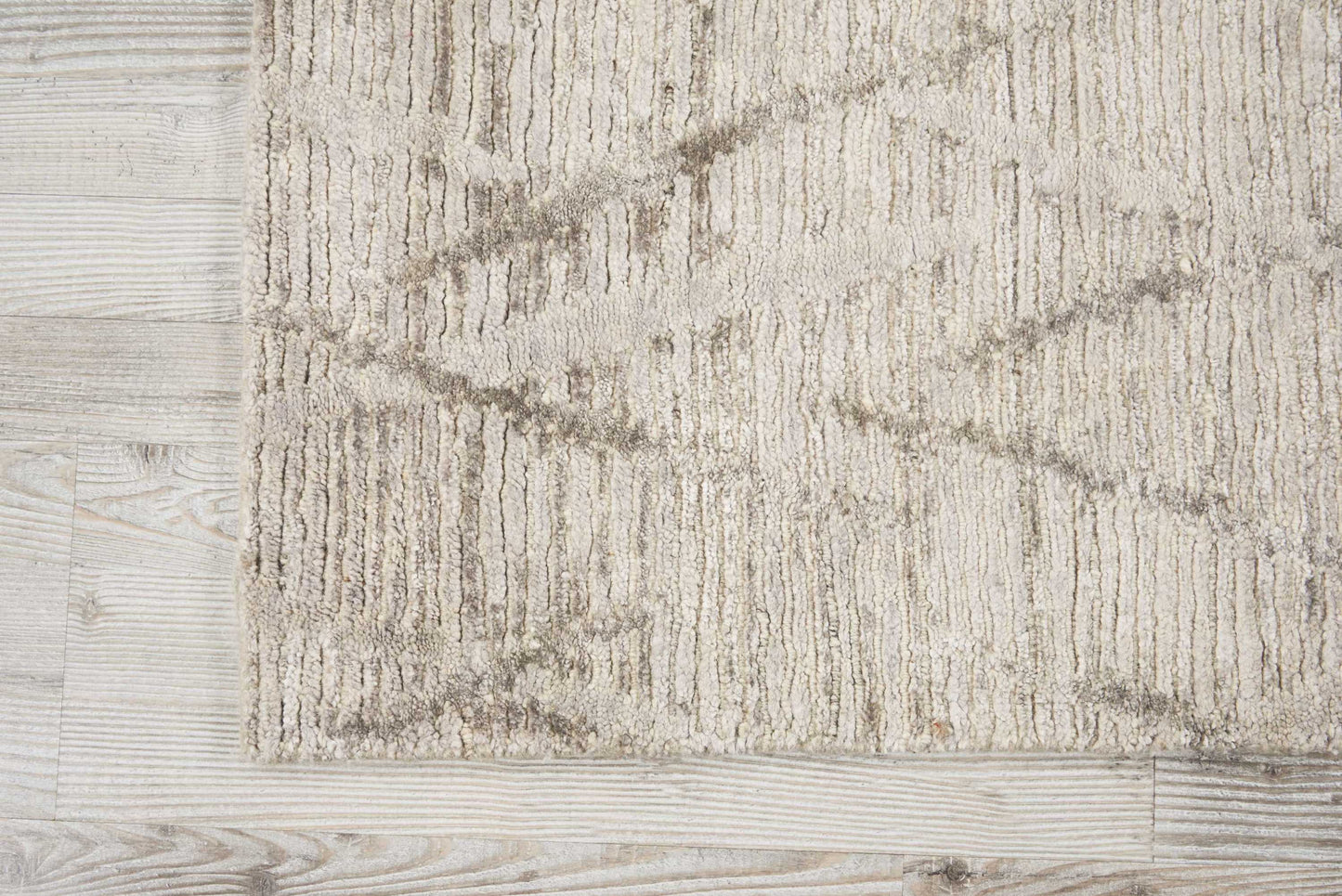 Nourison Ocean 2' x 3' Stone Modern Indoor Rug