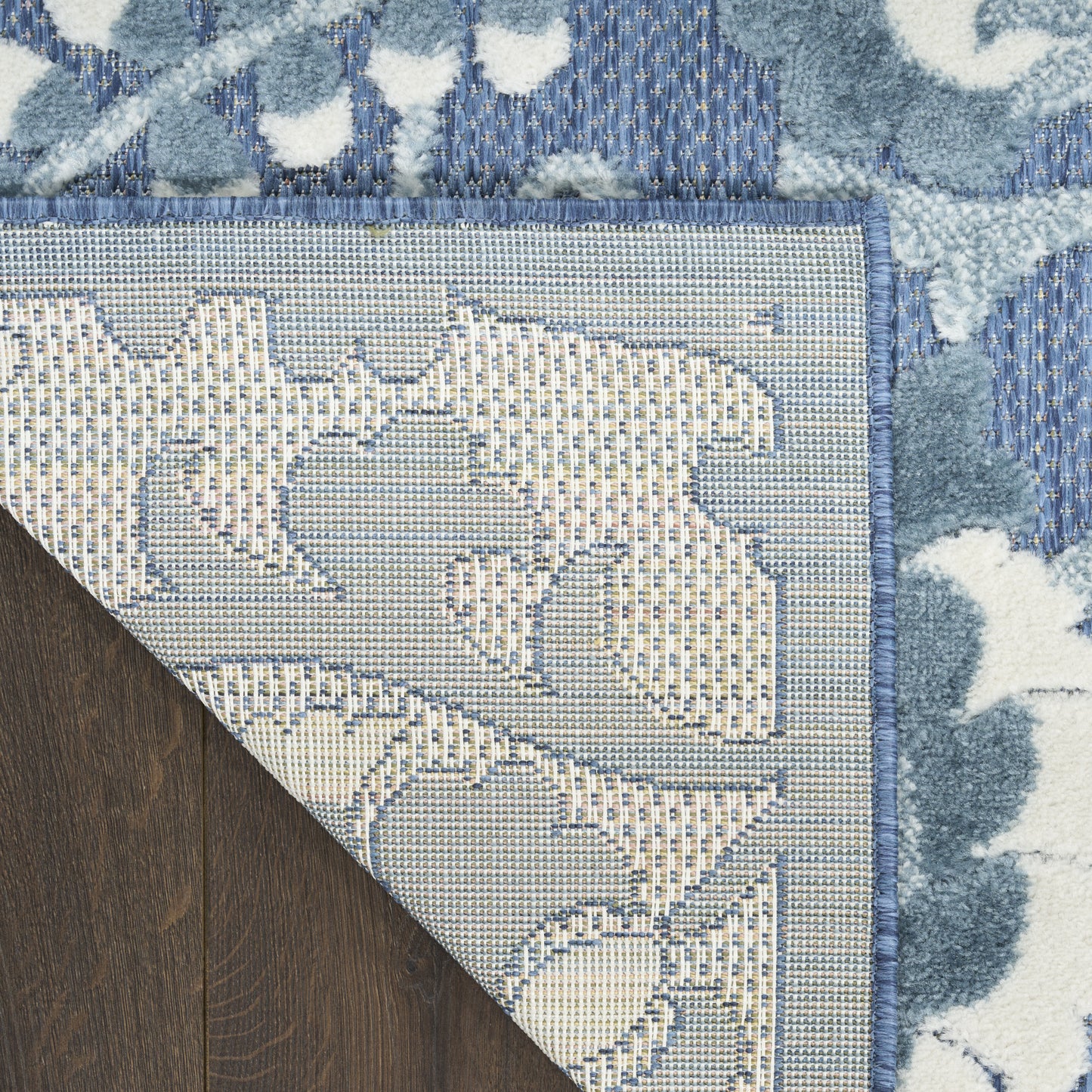 Nourison Aloha 2'8" x 4' Blue Farmhouse Rug