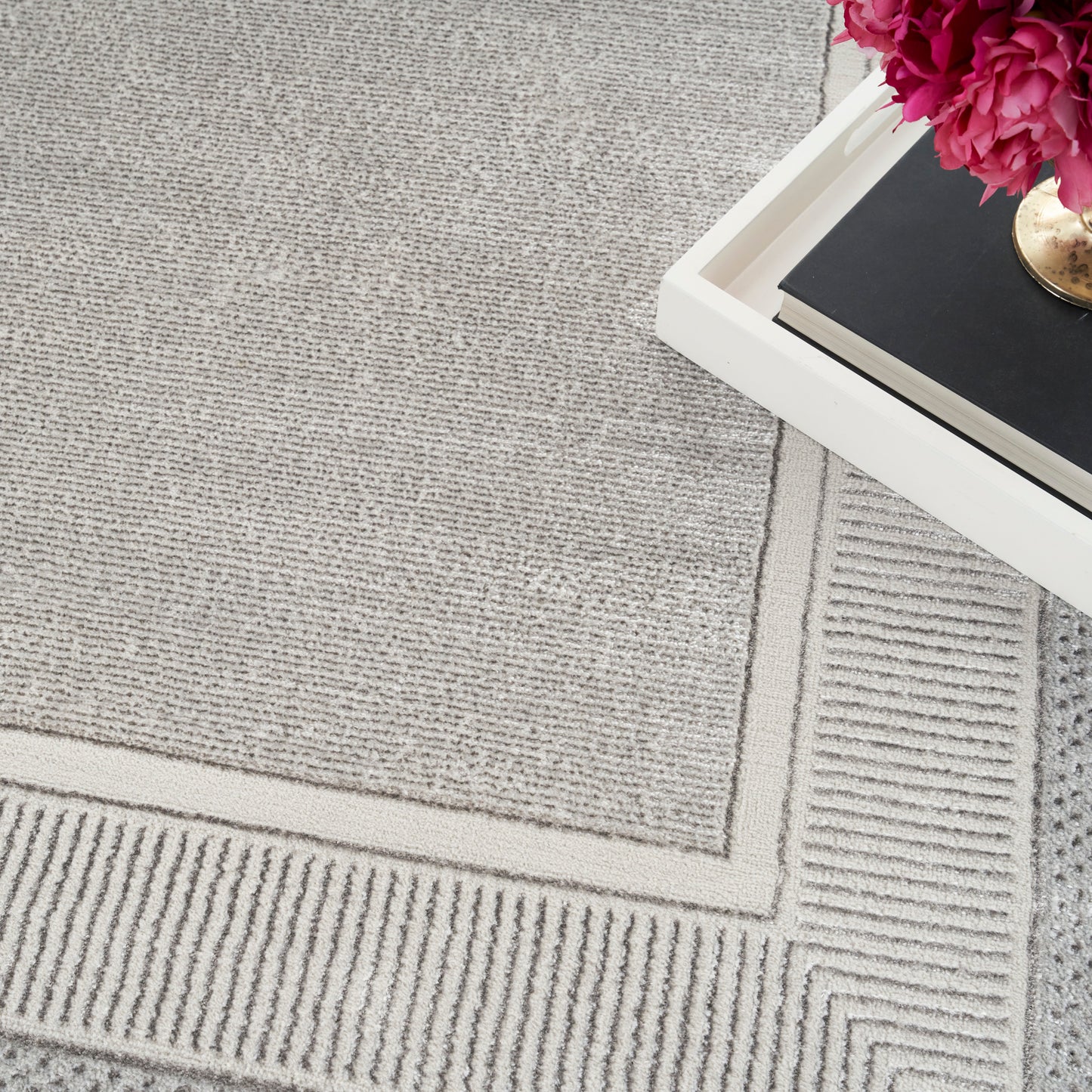 Nourison Glitz 7'10" x 9'10" Silver Modern Indoor Rug