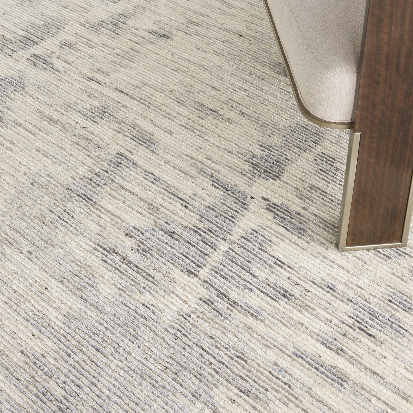 Nourison Ocean 5'6" x 7'5" Ivory Slate Modern Indoor Rug