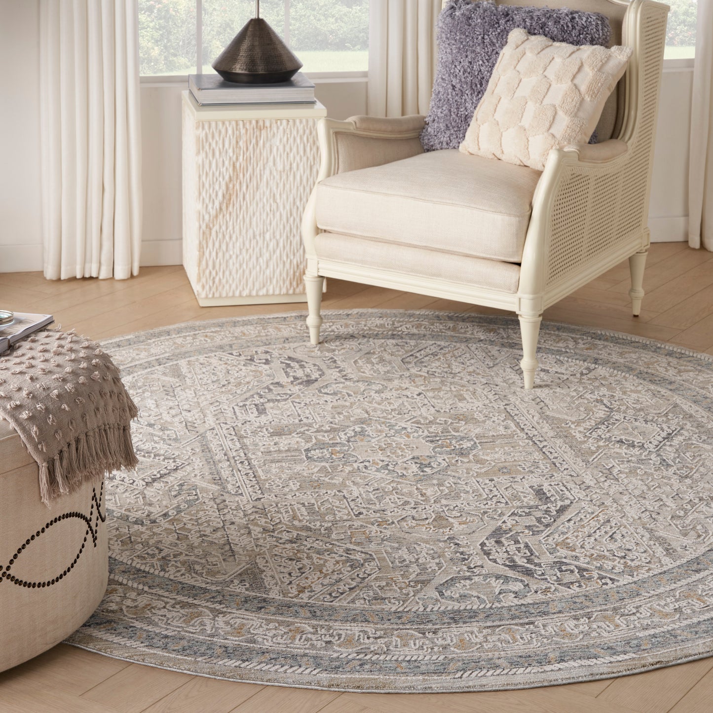 Nourison Lynx 7’10” x Round Ivory/Grey/Blue Vintage Indoor Rug