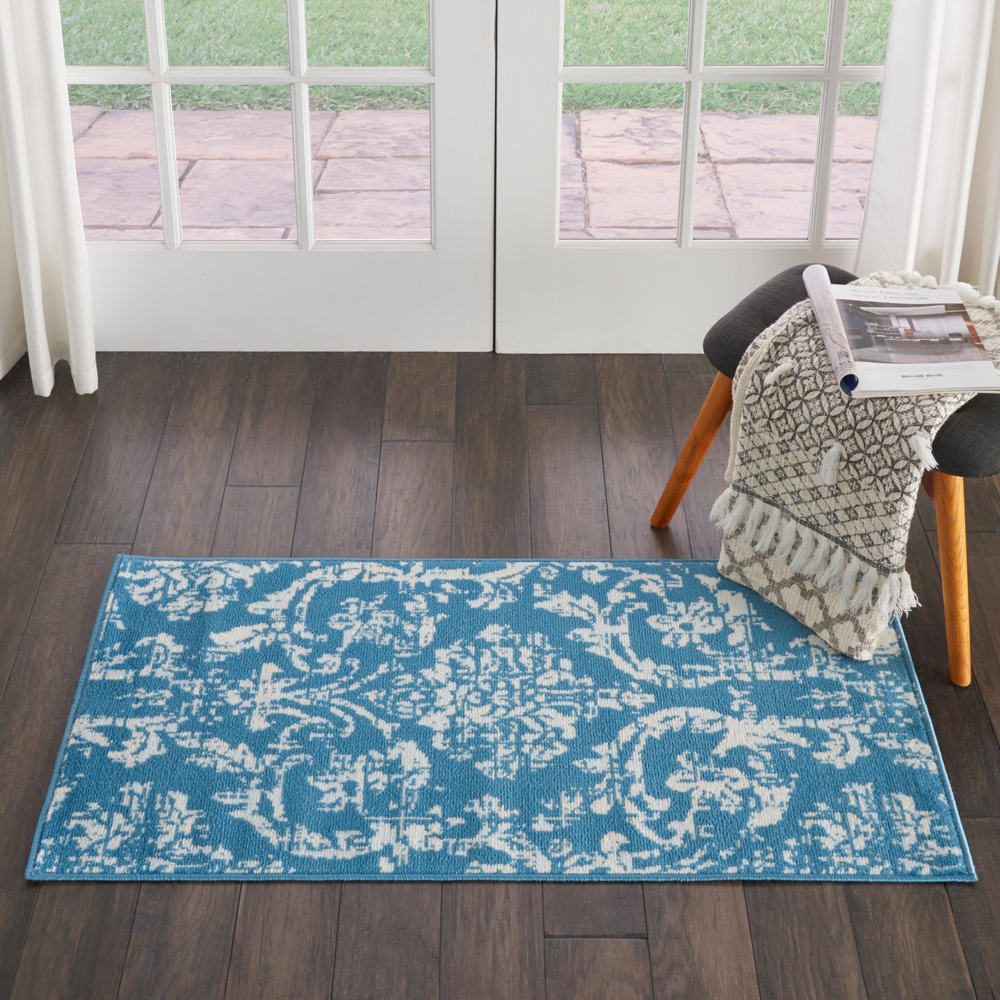 Nourison Jubilant 2' x 4' Blue Vintage Indoor Rug