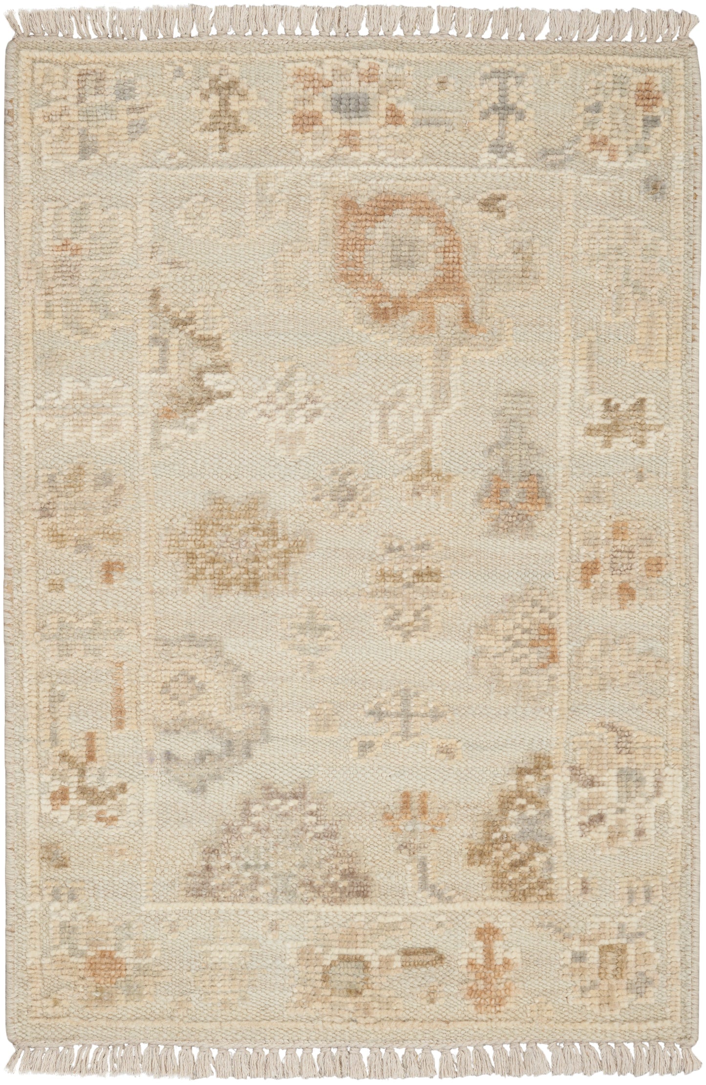 Nourison Whispers 2' x 3' Cream Vintage Indoor Rug