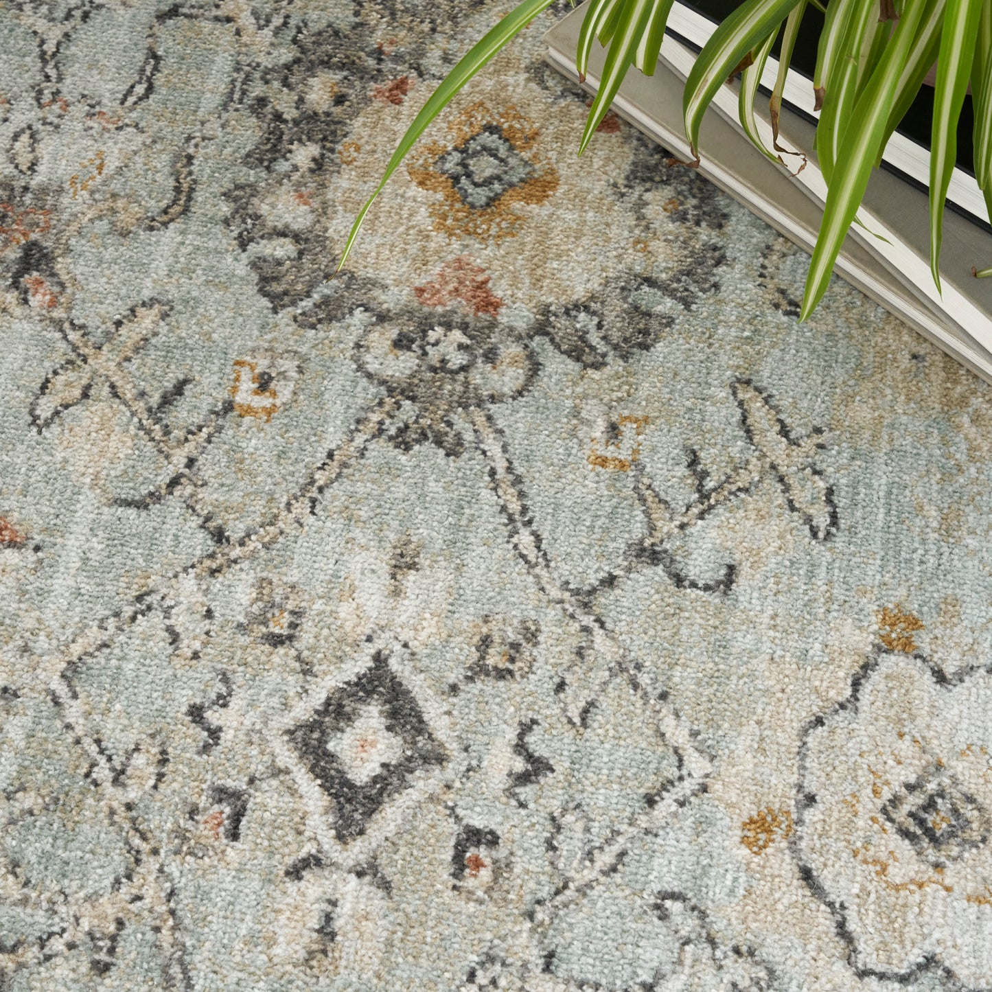 Nourison Oushak Home 7' x 10' Mint Vintage Indoor Rug