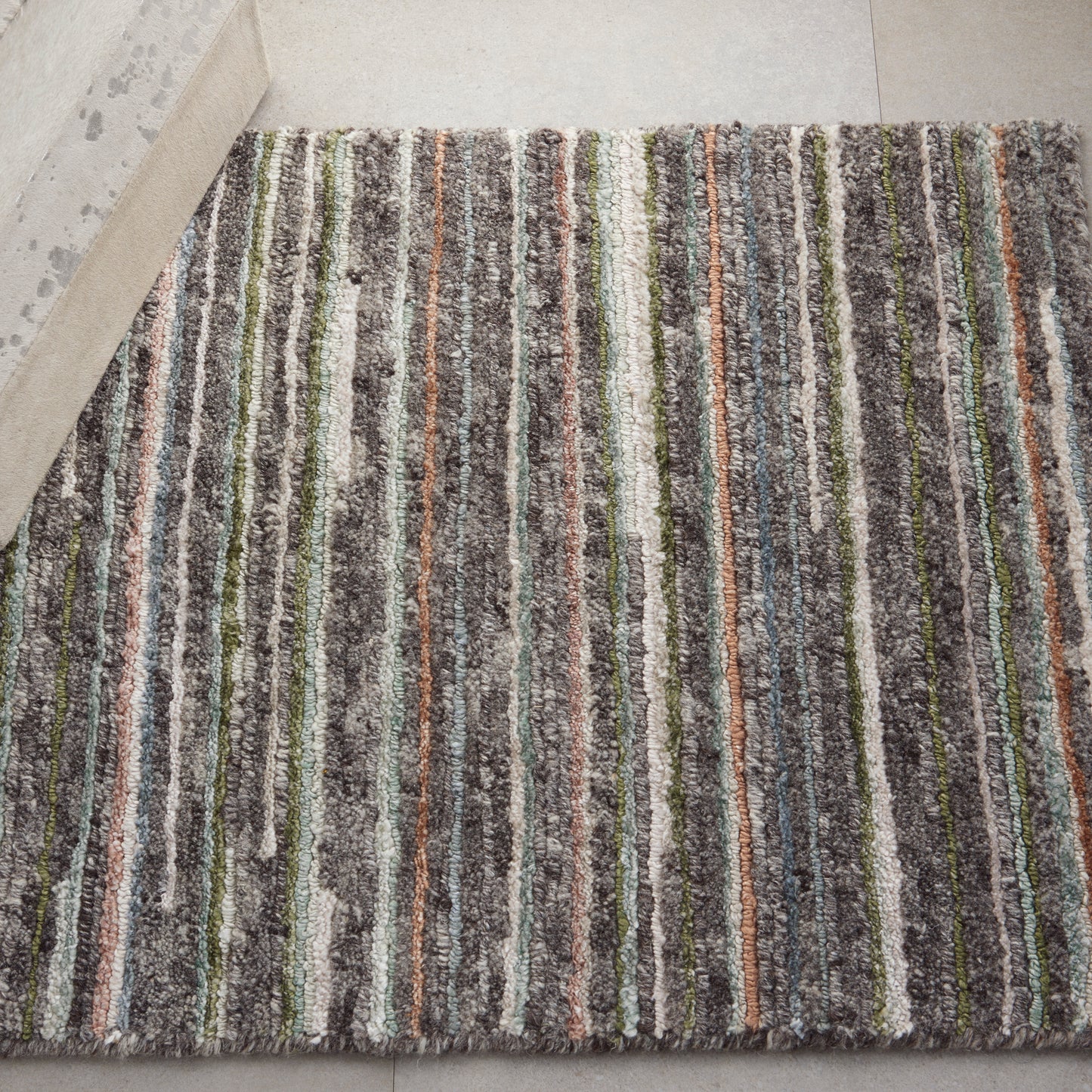 Nourison Plateau 2' x 3' Grey Green Modern Indoor Rug