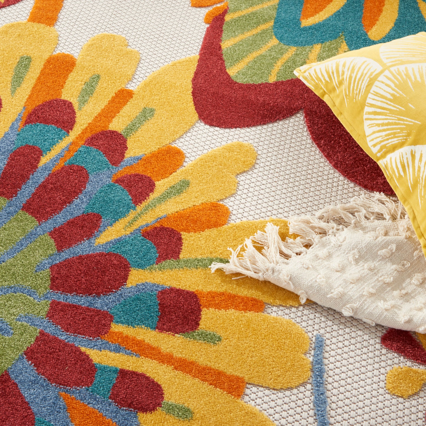 Nourison Aloha 7'10" x Round Multicolor Contemporary Rug