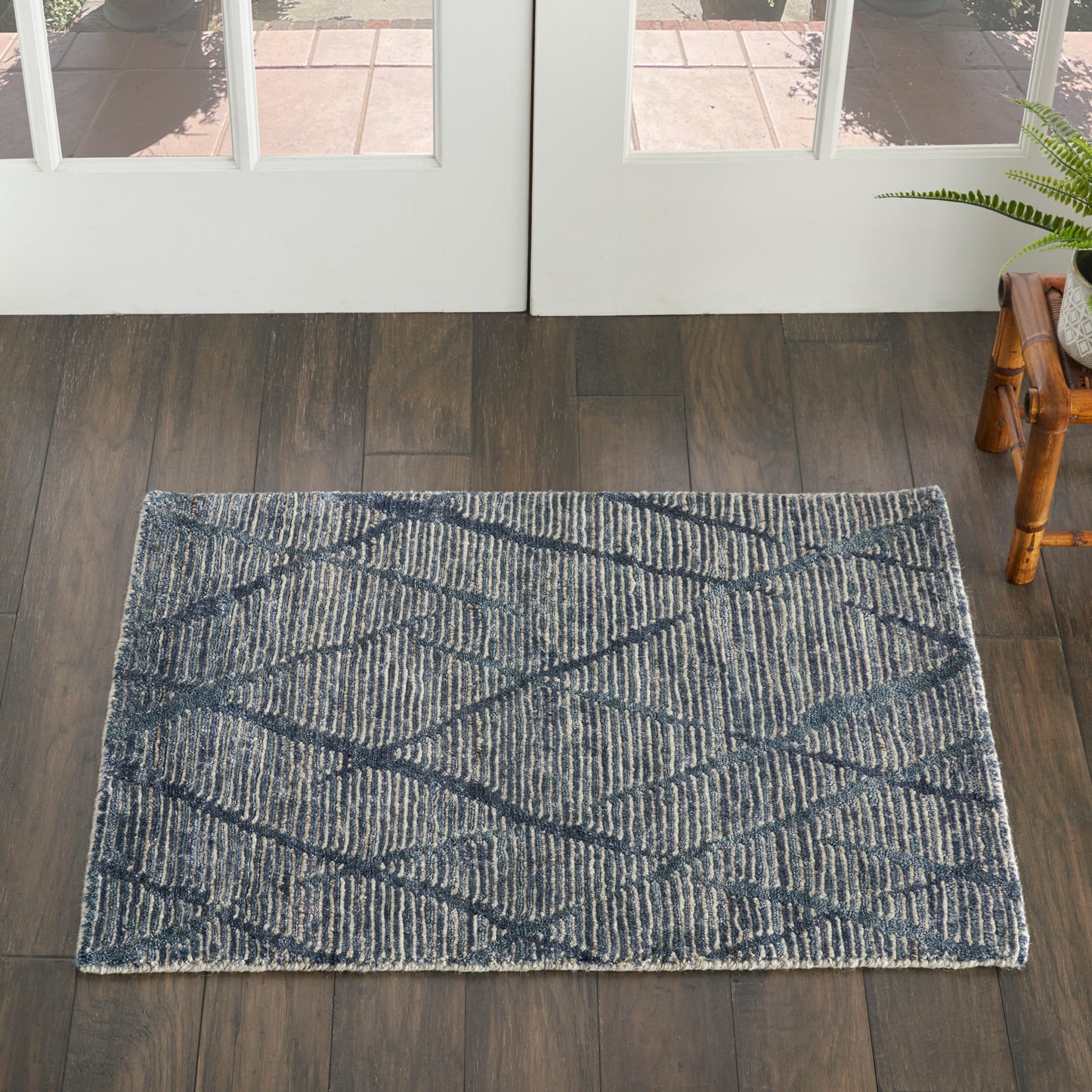 Nourison Ocean 2' x 3' Indigo Modern Indoor Rug