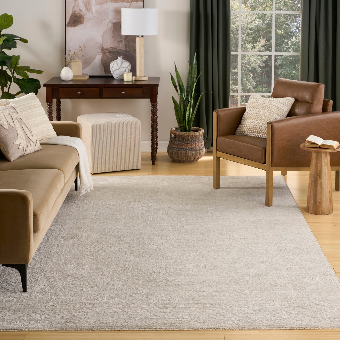 Nourison Envy 5'3" x 7'10" Cream Vintage Indoor Rug