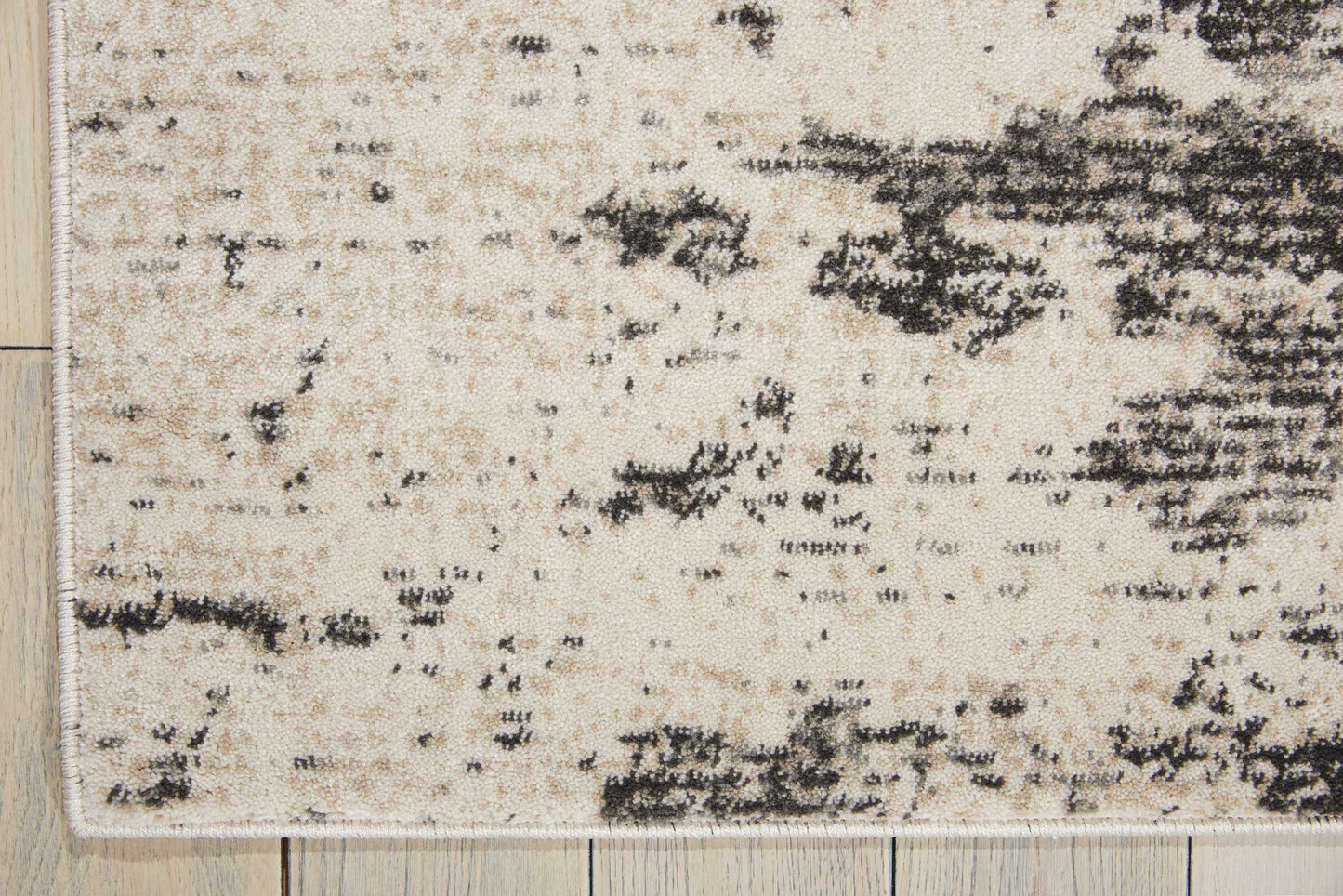 Nourison Maxell 3'10" x 5'10" Ivory/Grey Modern Indoor Rug
