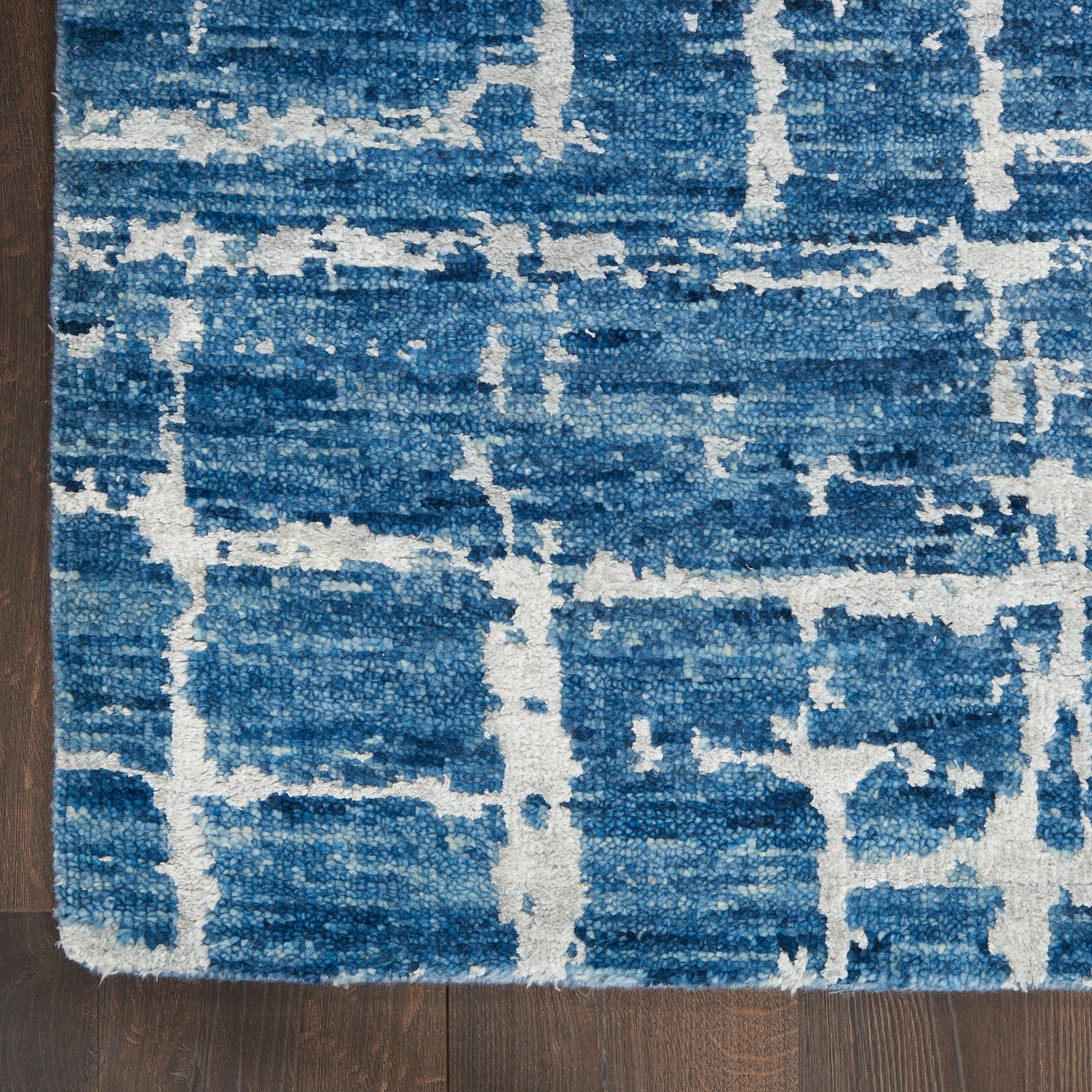 Nourison Luna 2' x 3' Blue Silver Modern Indoor Rug