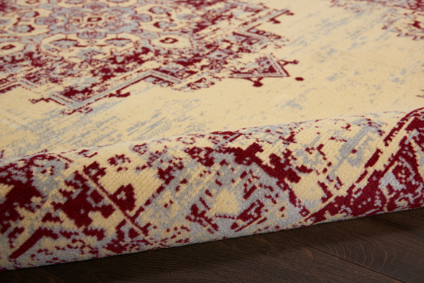 Nourison Grafix 7' x 10' Cream Red Vintage Indoor Rug