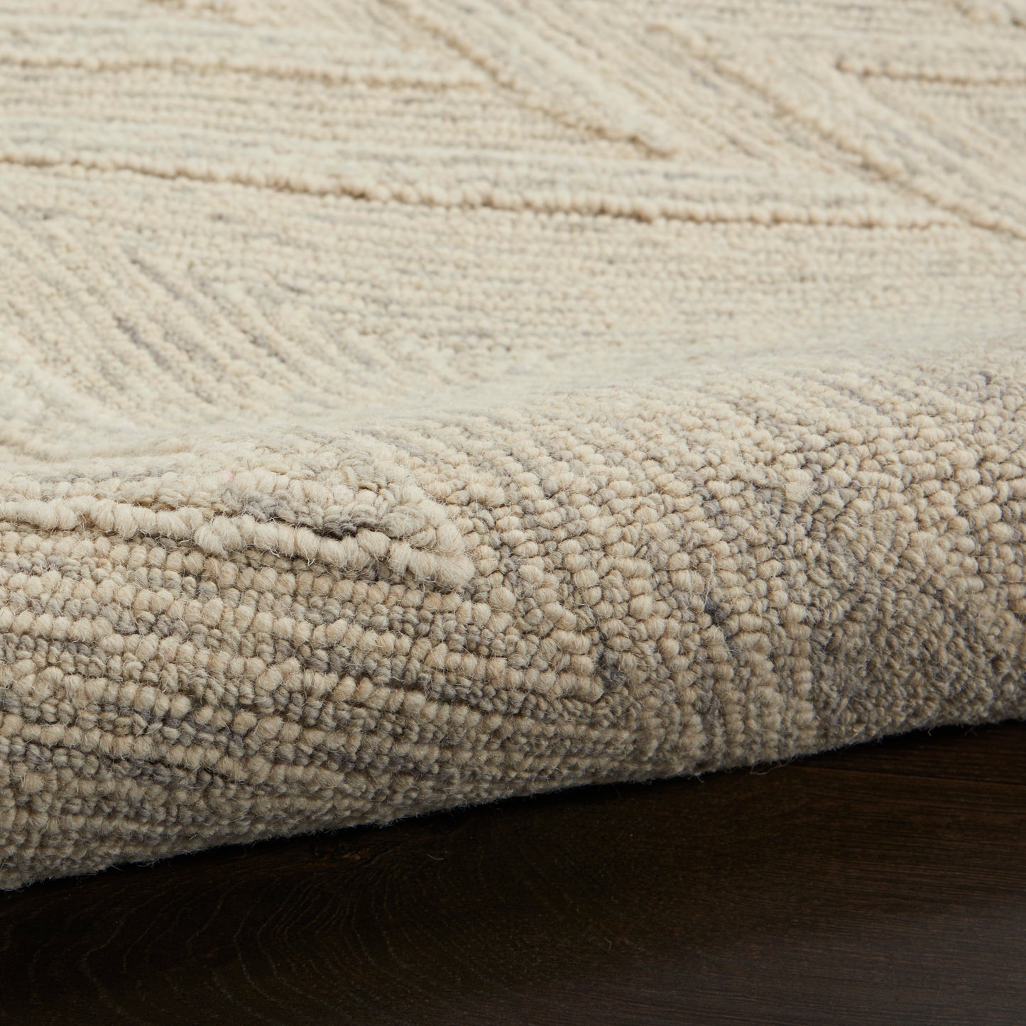 Nourison Interlock 3'9" x 5'9" Ivory/Grey Modern Indoor Rug
