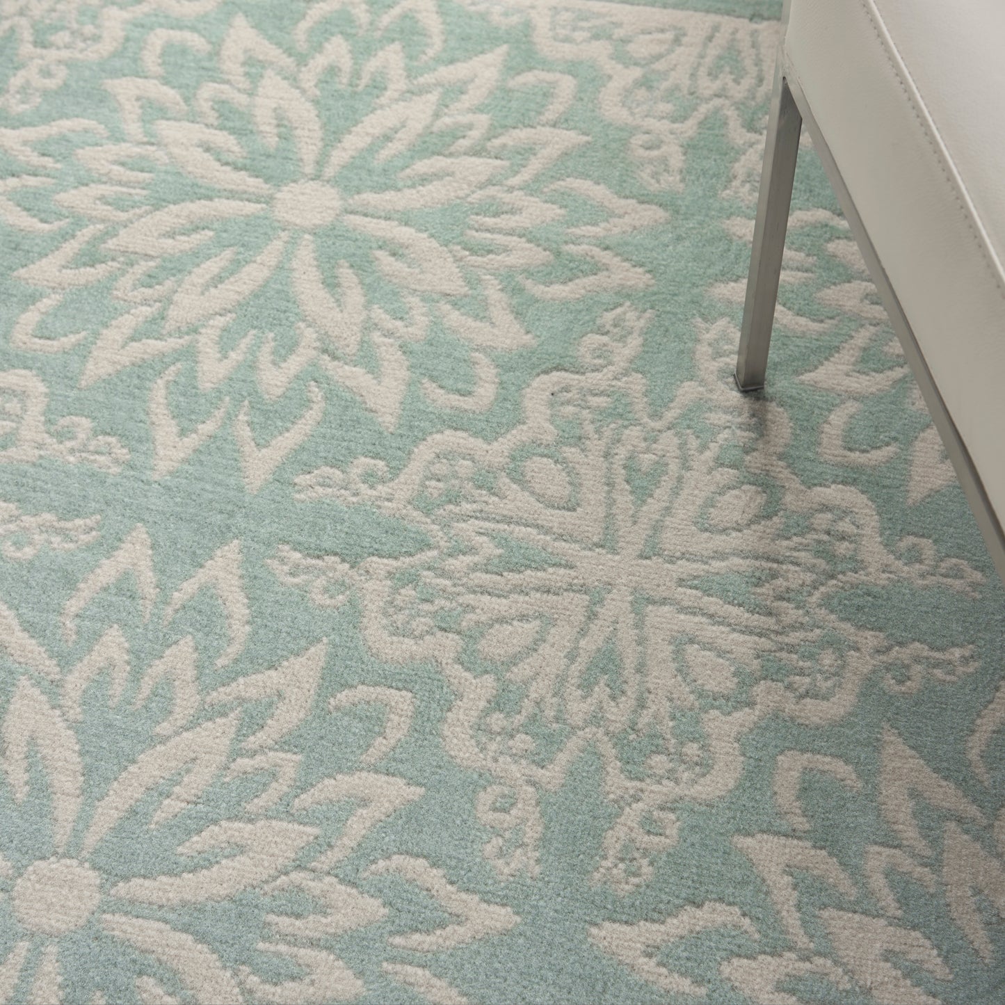Nourison Jubilant 4' x 6' Ivory Green Farmhouse Indoor Rug