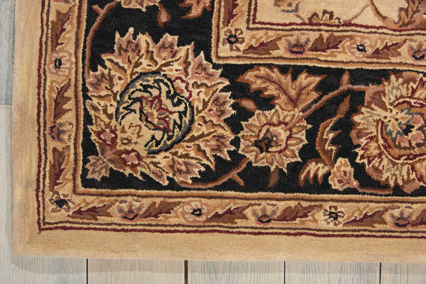 Nourison Nourison 2000 2'3" x 8' Beige Traditional Indoor Rug