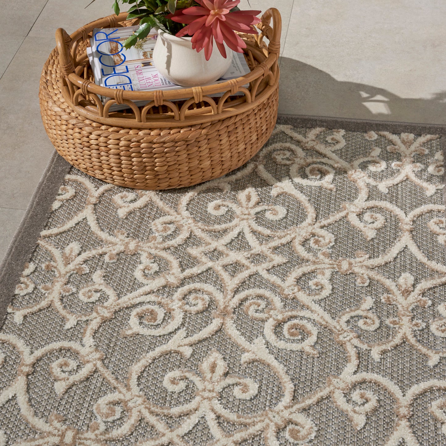 Nourison Aloha 2'8" x 4' Natural Contemporary Rug
