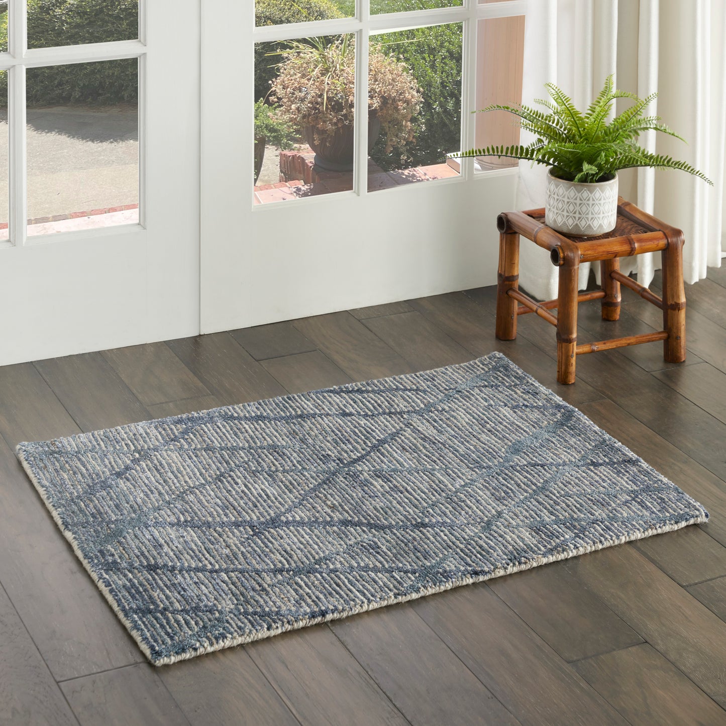 Nourison Ocean 2' x 3' Indigo Modern Indoor Rug