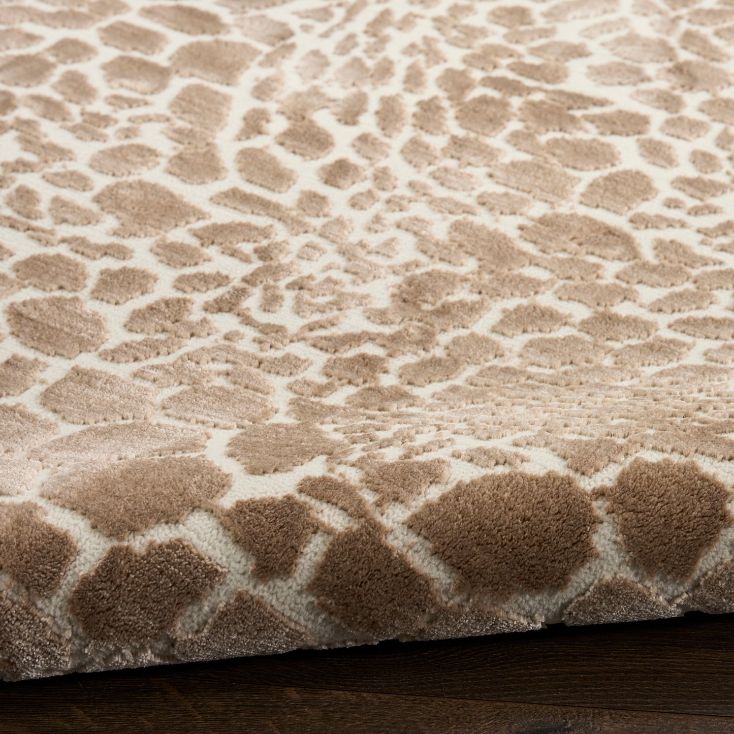 Nourison Desire 7'10" x 9'10" Camel Silver Modern Indoor Rug