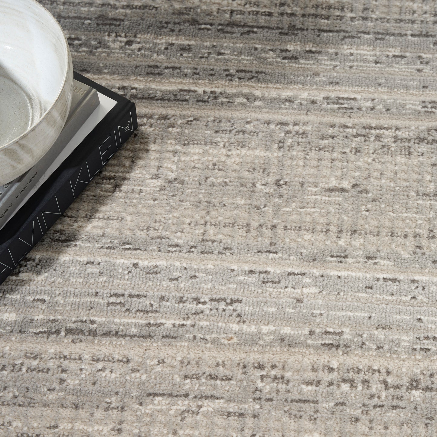 Calvin Klein CK011 Verdant 5'3" x 7'3" Light Grey Modern Indoor Rug