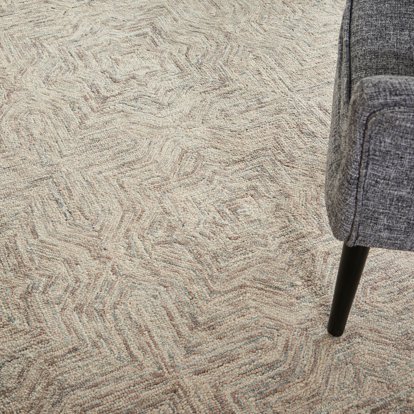 Nourison Interlock 8' x 10'6" Blue Ivory Bohemian Indoor Rug