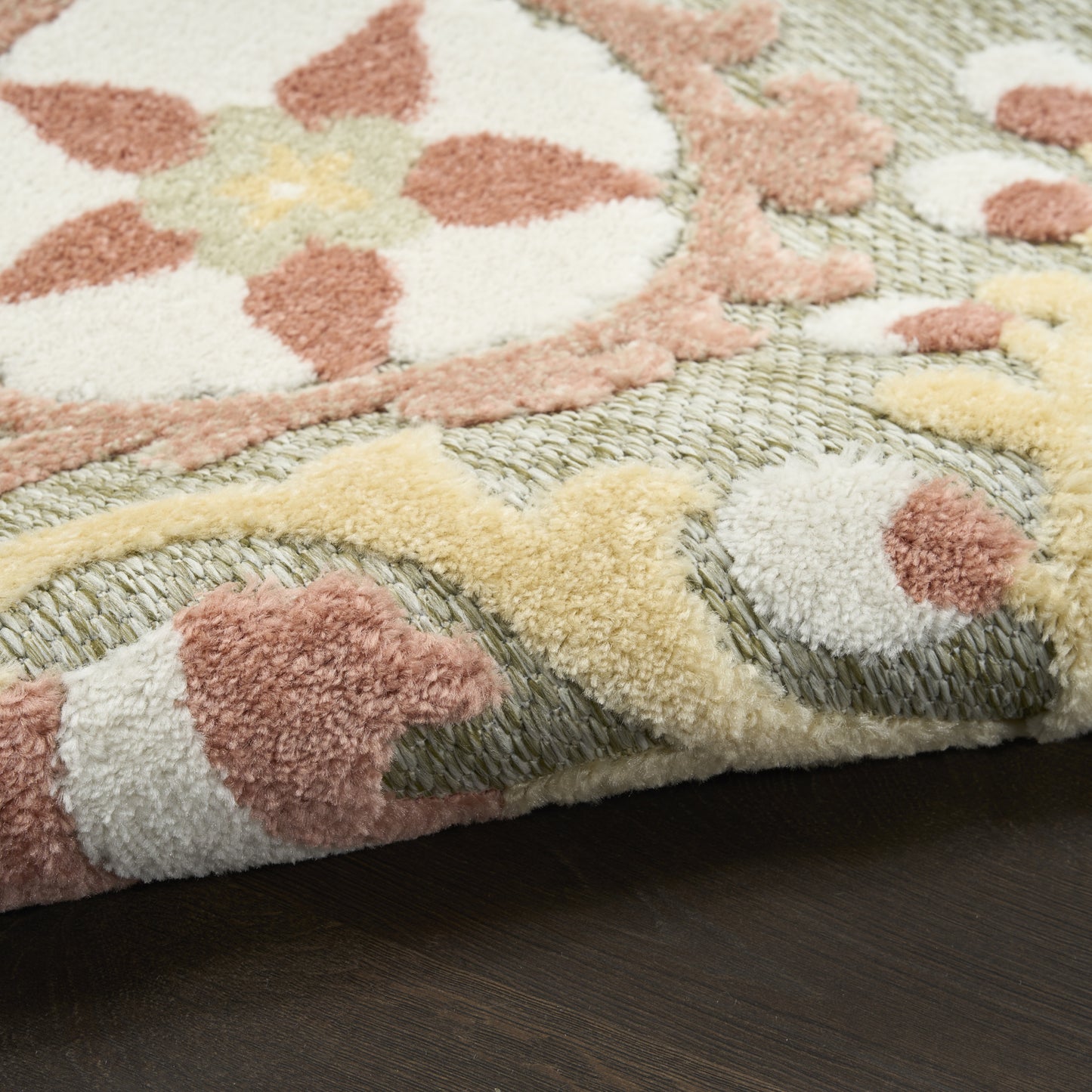 Nourison Aloha 2'8" x 4' Sage Rose Farmhouse Rug