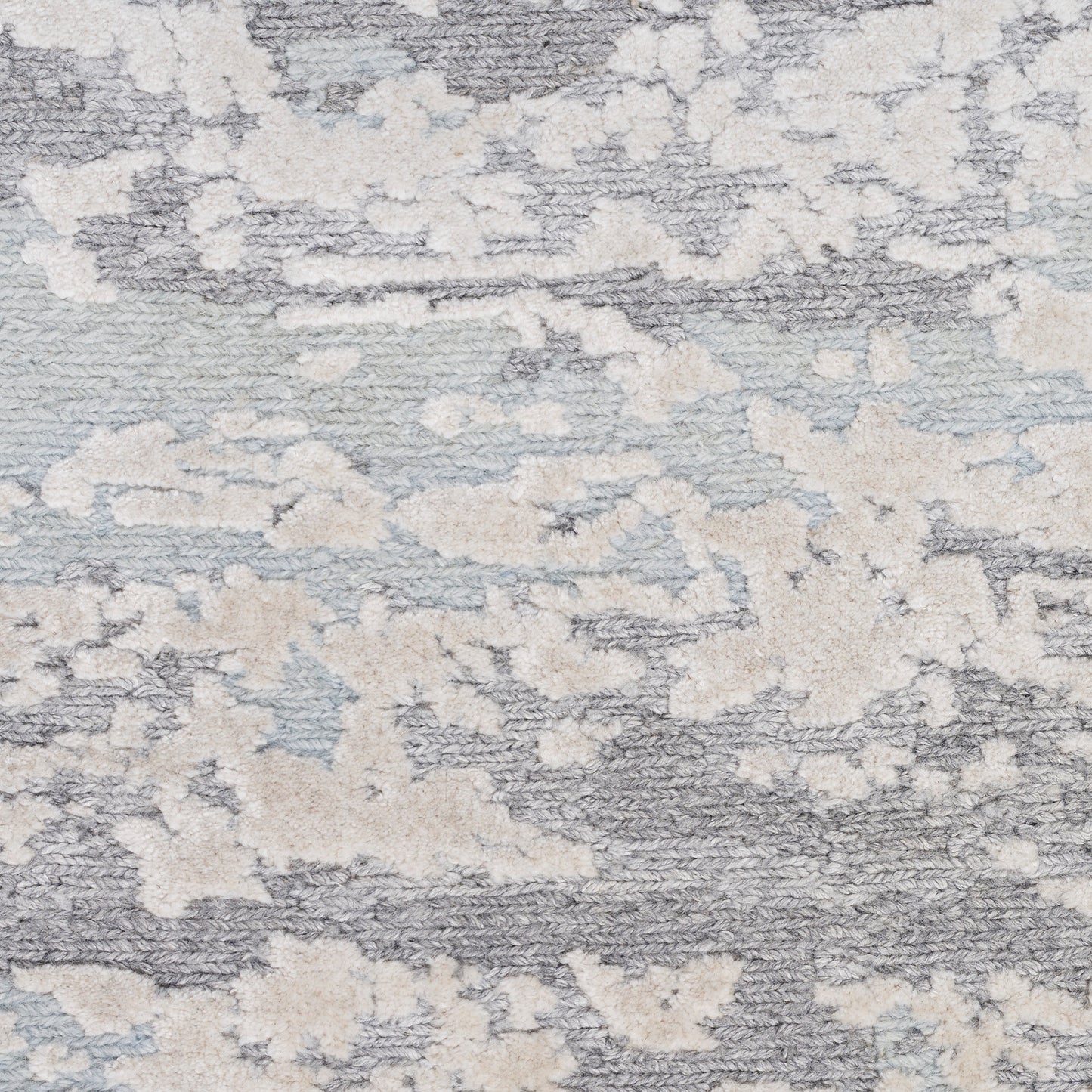 Nourison Divine 5'6" x 7'5" Aqua Modern Indoor Rug