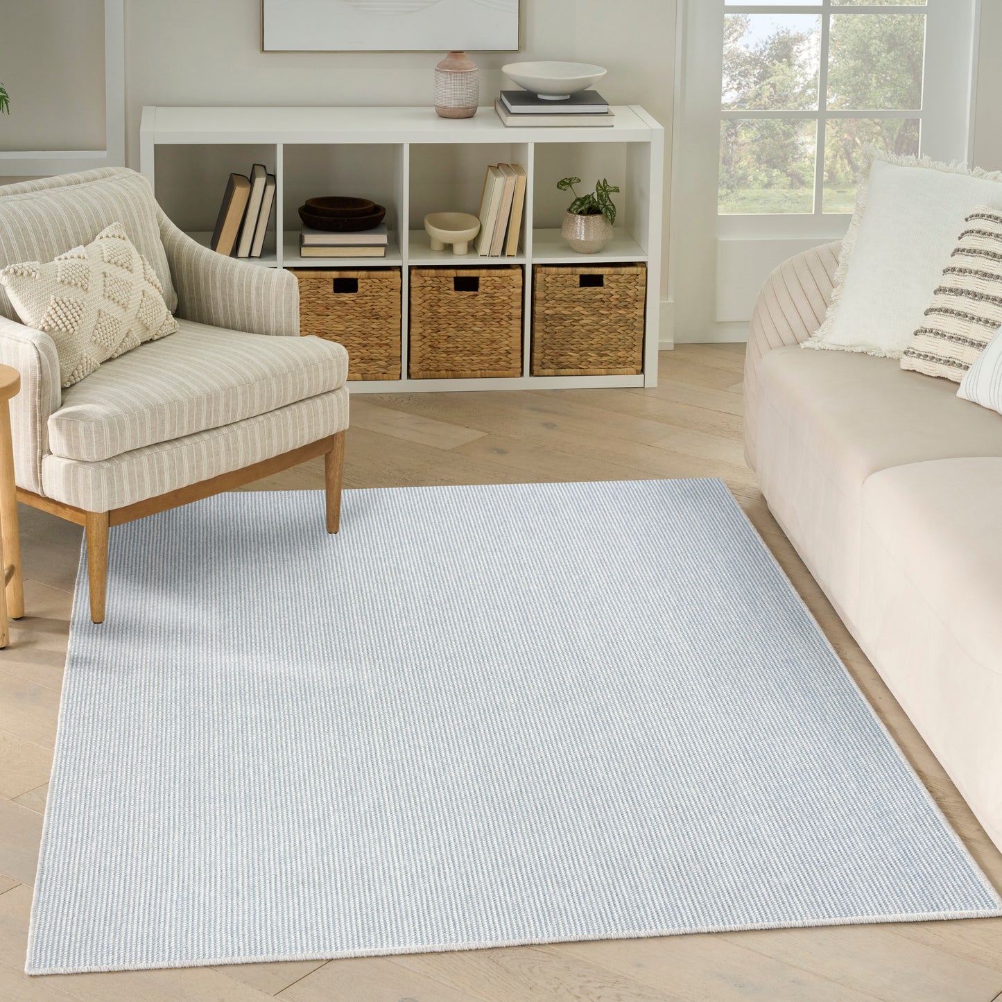 Nourison Natural Texture 3'11" x 5'11" Ivory Blue Farmhouse Indoor Rug
