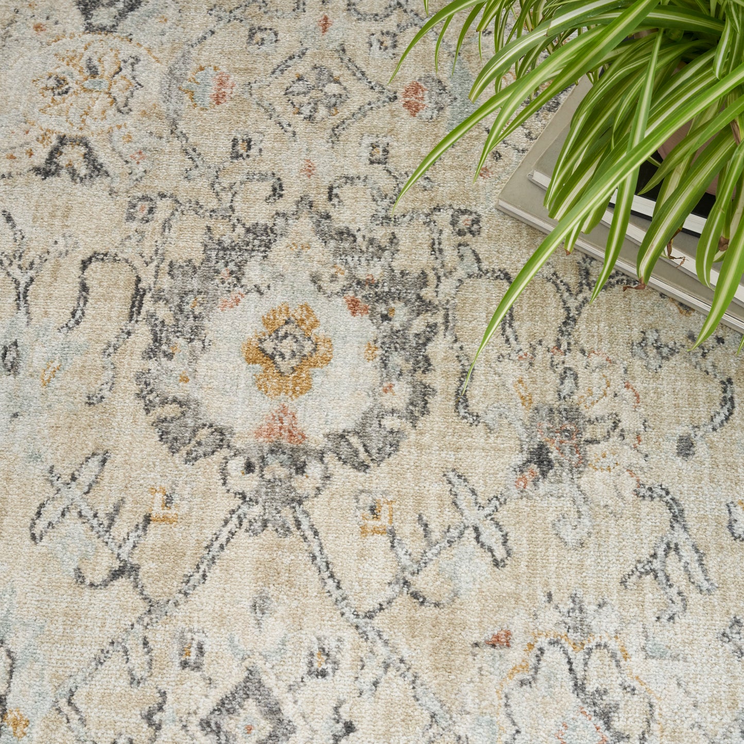 Nourison Oushak Home 4' x Round Cream Vintage Indoor Rug